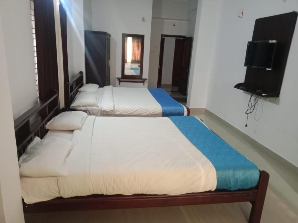 Hotel Blue Rays Bainduru Exterior photo